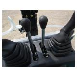 CFG QK16R 1ton Excavator w/Hydraulic Bucket Thumb