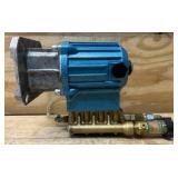 CAT Pump 67DX39G11 Plunger Pump - 3.9GPM, 4000 PSI Msrp $749.99