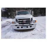 2004 Ford F-650 Super Duty XLT