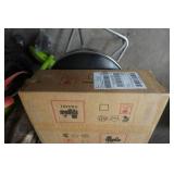 DEEPN Hykoont Model TW001 Solar Street Light New In Box