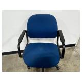 Blue Fabric Office Chair with Armrests and Casters