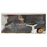 FUNKO POP! #16 WONDER WOMAN With Invisible Jet (NIB)