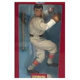 Vintage STARTING LINEUP Cooperstown Collection BABE RUTH Figurine (NEW OLD STOCK) Hat Loose In Sealed Box