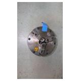 3-Jaw self-centering lathe chuck