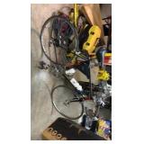 SCHWINN sports tourer bike