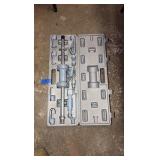 HARBOR Freight Slide hammer and puller set 38878