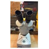 Fowler stereo zoom microscope