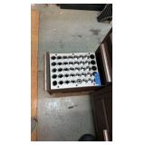 APPROX 35 round collets