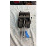 (2) VISE grips and 4 aluminum blocks 2 1/2” thick and 1’ long