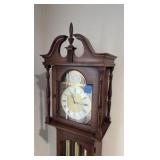 VINTAGE Howard Miller Tempus Fugit grandmother clock