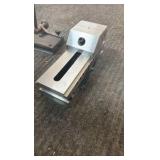 WORK-holding tools for milling machines