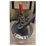 PITTSBURGH compact bench bender 44094; stool