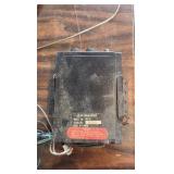 PYRAMID Car audio booste; (2) Vintage Cobra CB