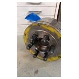 3-Jaw self-centering lathe chuck