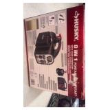 HUSKY 8 in 1 portable jumpstart
