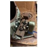 PACIFIC gage (does not power up)