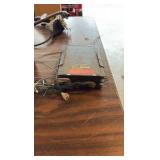 PYRAMID Car audio booste; (2) Vintage Cobra CB