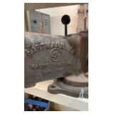 HARTMANN VISE 4 1/2”