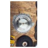 CENTRAL Pneumatic 3” air cut-off tool w/ 5" Extension 67996