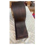 ANTIQUE Gilbert mantle spring-driven 8-day clock,