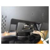 MAGNAVOX 37" TV with remote Model 37MF301B