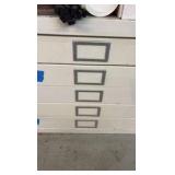 5-DRAWER white tool box