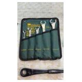 SOCKET and wrench sets