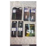 2 DVD players, USB port, memory chips.