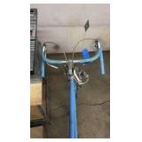 VINTAGE Schwinn super sport bike