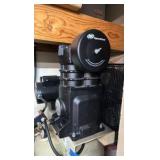 INGERSOLL Rand 5HP 60 Gallon single-stage air compressor