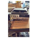 PYRAMID Car audio booste; (2) Vintage Cobra CB