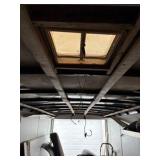 2010 Tailwind v-nose 27