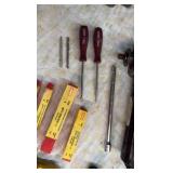 BRIX Refractometer and hand tools