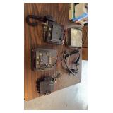 PYRAMID Car audio booste; (2) Vintage Cobra CB