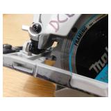 Makita 18V LXT Lithium-Ion Brushless Cordless 6-1/2 in. Circular Saw with Electric Brake and 24T Carbide Blade (Tool-Only)