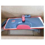 Rubbermaid Reveal Floor Spray Mop 14 in. Flat Mop with Microfiber Mop Head