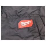 Milwaukee Vest - Mens Medium