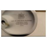 Precious Moments "God is love dear valentine" item#523518
