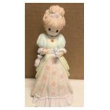 Precious Moments Figurine "Charity Begins in the Heart" Item#307009