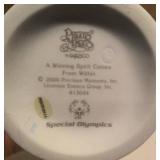 Precious Moments Figurine "A Winning Spirit Comes from Within" Item#813044