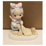 Precious Moments Figurine "Sweep All Your Worries Away" item#521779