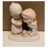 Precious Moments Figurine "sweeter as the years go by" item#522333