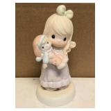 Precious Moments Figurine "Coleenia" Item#204889