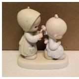 Precious Moments Figurine"To a very Special Sister" Item#E-2825