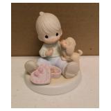 Precious Moments Figurine "Sharing Sweet moments together" Item#526487