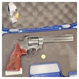 S&W Stainless 629-6 44 Magnum