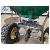 Lesco 125lb Push Spreader