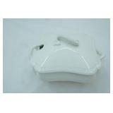 Royal Semi-Porcelain John Maddock & Sons England Covered Casserole Dish