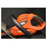 Black & Decker Hedge Hog 24 Hedge Trimmer - 24-Inch Blade, Corded Electric