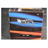 Hot Wheels Racing Caterpillar 22 NASCAR 1:24 Scale Die-Cast CAT 50277 (2001)